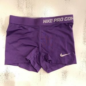 1x Nike Pro Spandex - Size Small